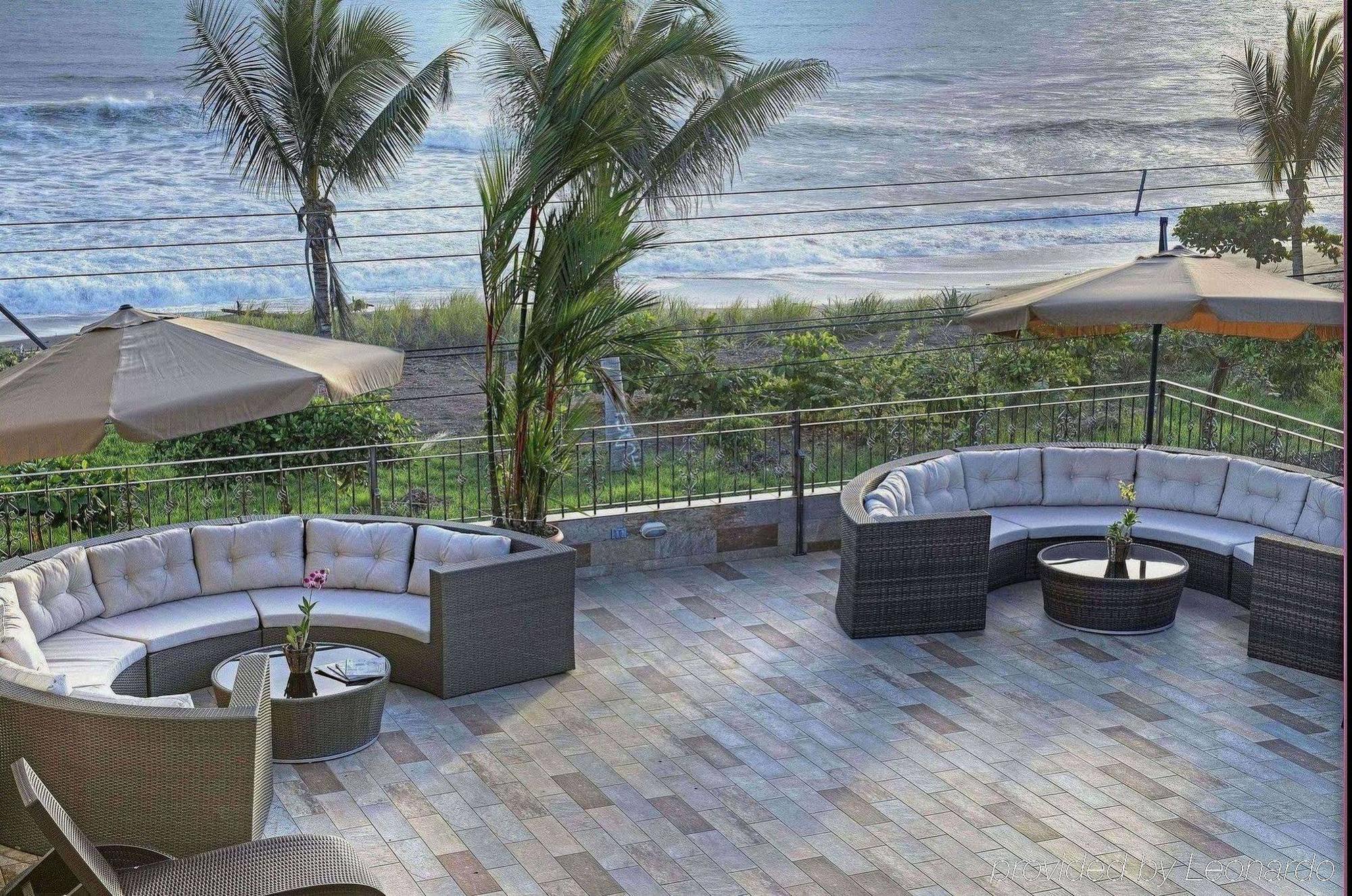 Beachfront Hotel Tramonto Jacó Extérieur photo